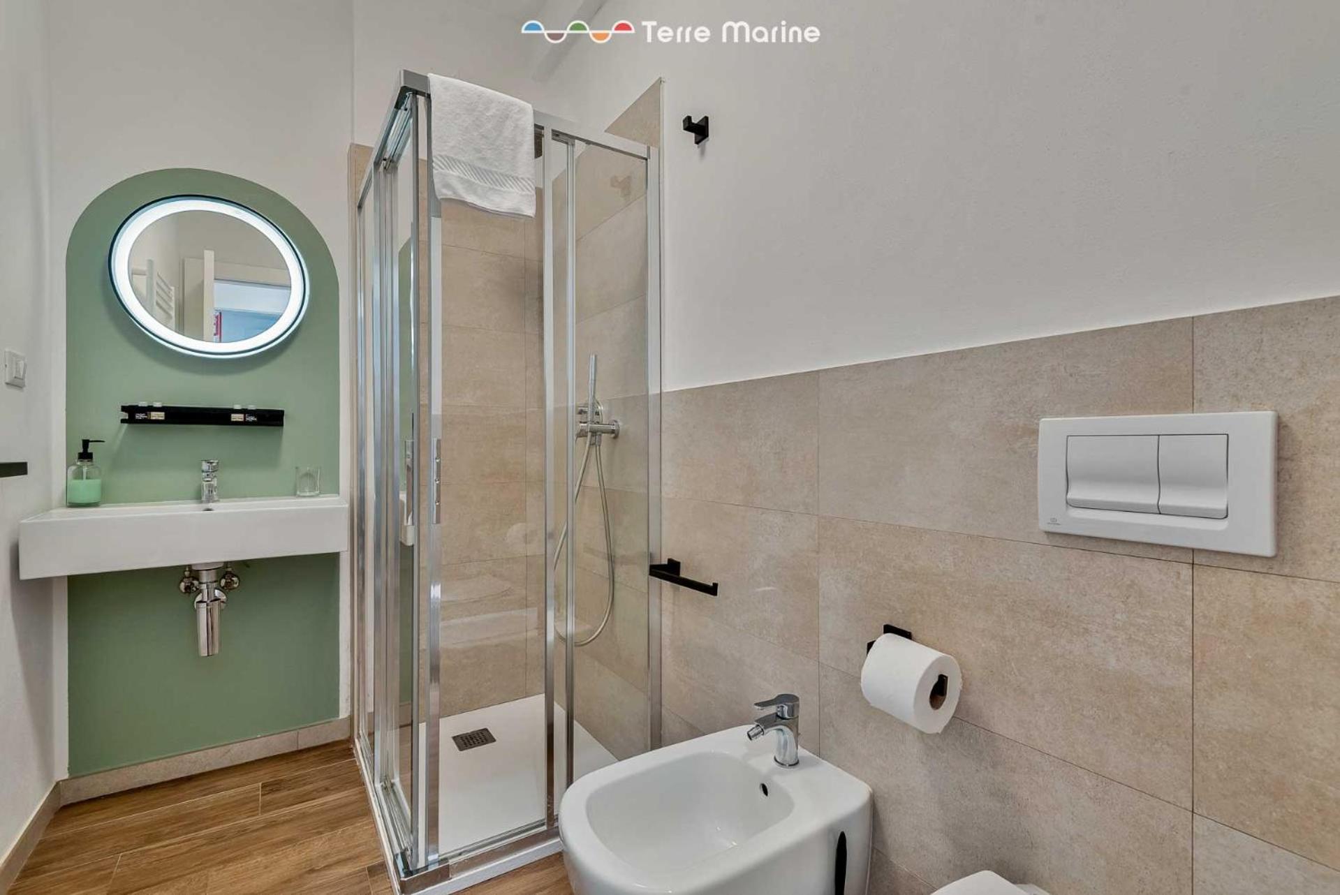 Subalterno33, Terre Marine Apartment Специя Екстериор снимка